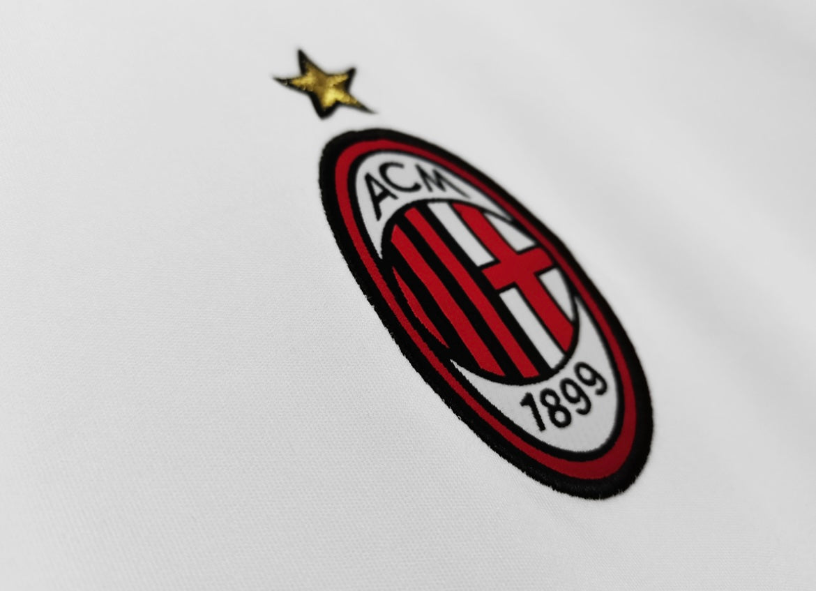 AC Milan 2009/10 Extérieur