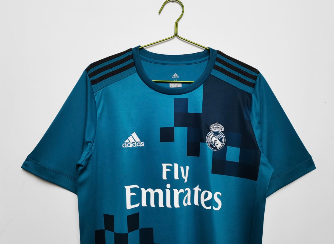 Real Madrid 2017/18 Extérieur