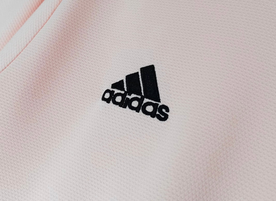 Manchester United 2018/19 Third