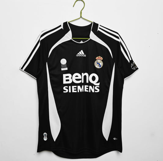 Real Madrid 2006/07 Extérieur