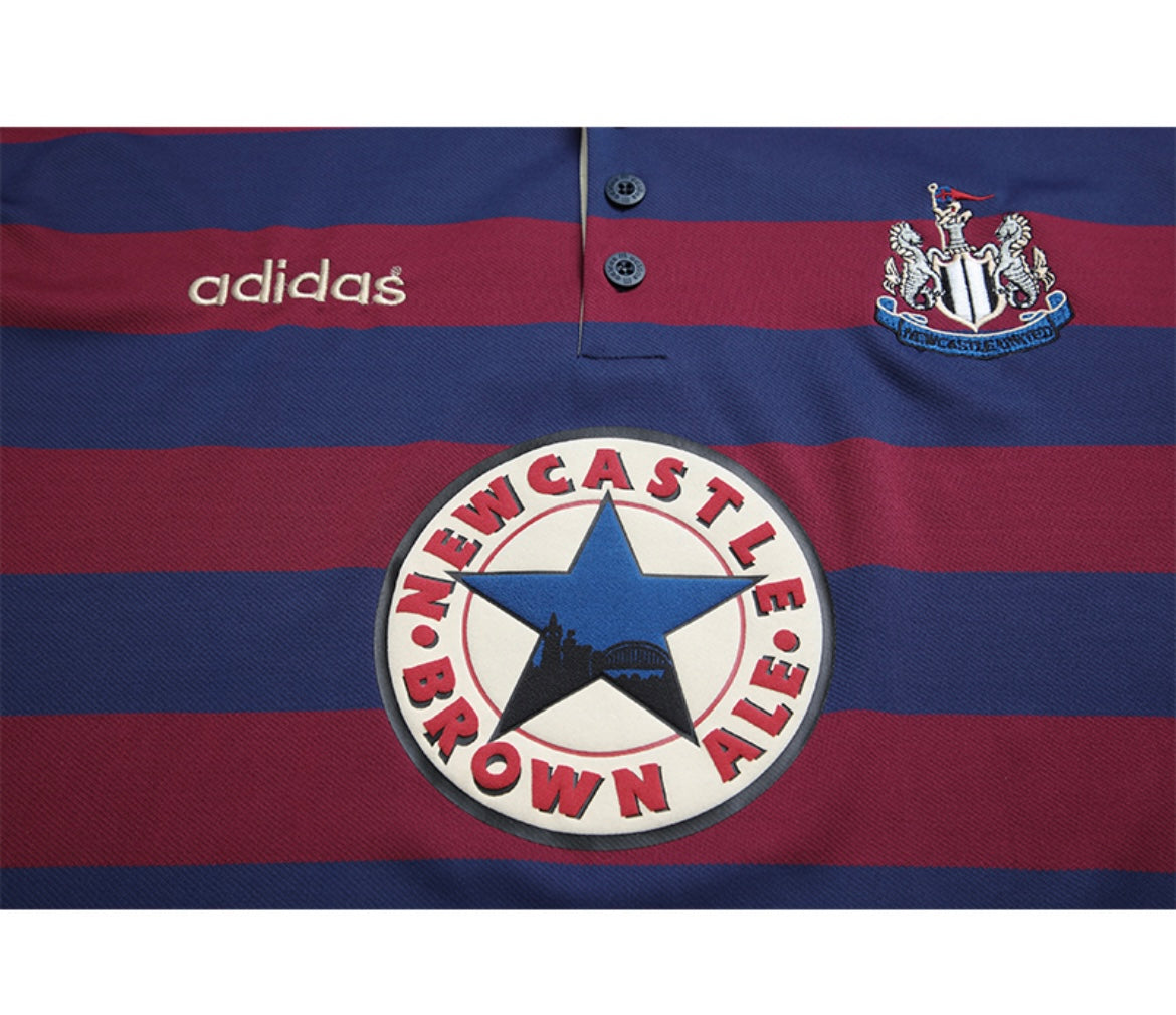 Newcastle 1995/96 Extérieur