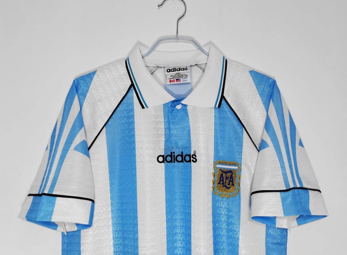 Argentine 1996 Domicile