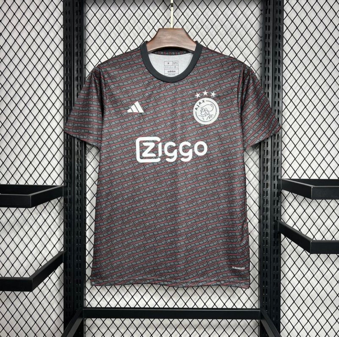 Ajax Amsterdam 2024/25 Entraînement