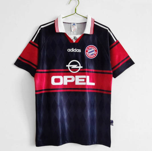 FC Bayern 1998/99 Domicile