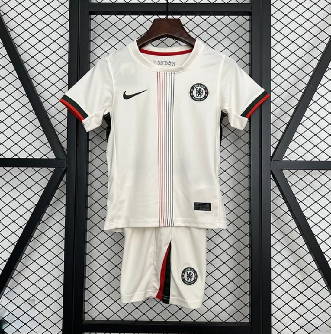 Kits Enfants Chelsea 2025/26 Extérieur
