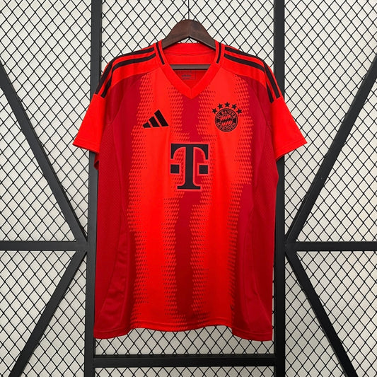 FC Bayern 2024/25 Domicile