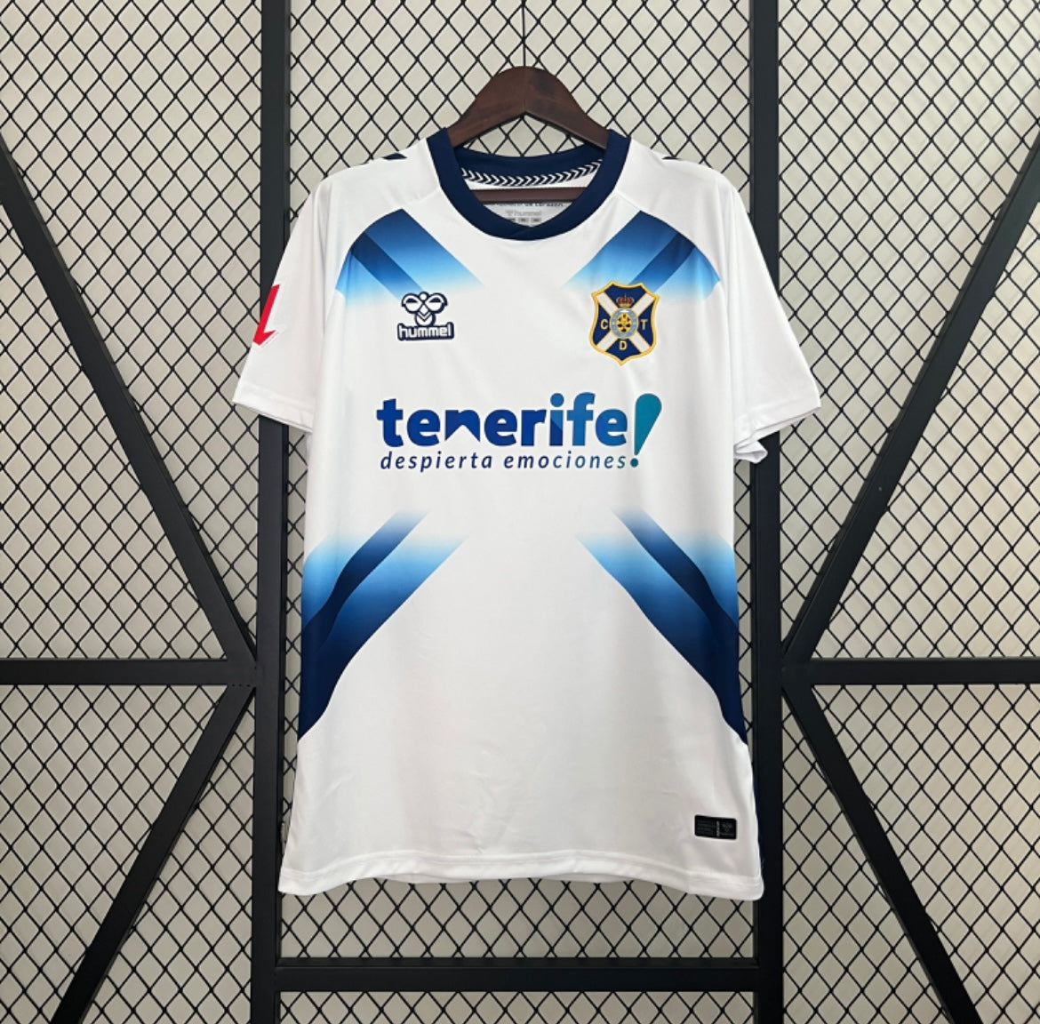 Tenerife 2024/25 Domicile