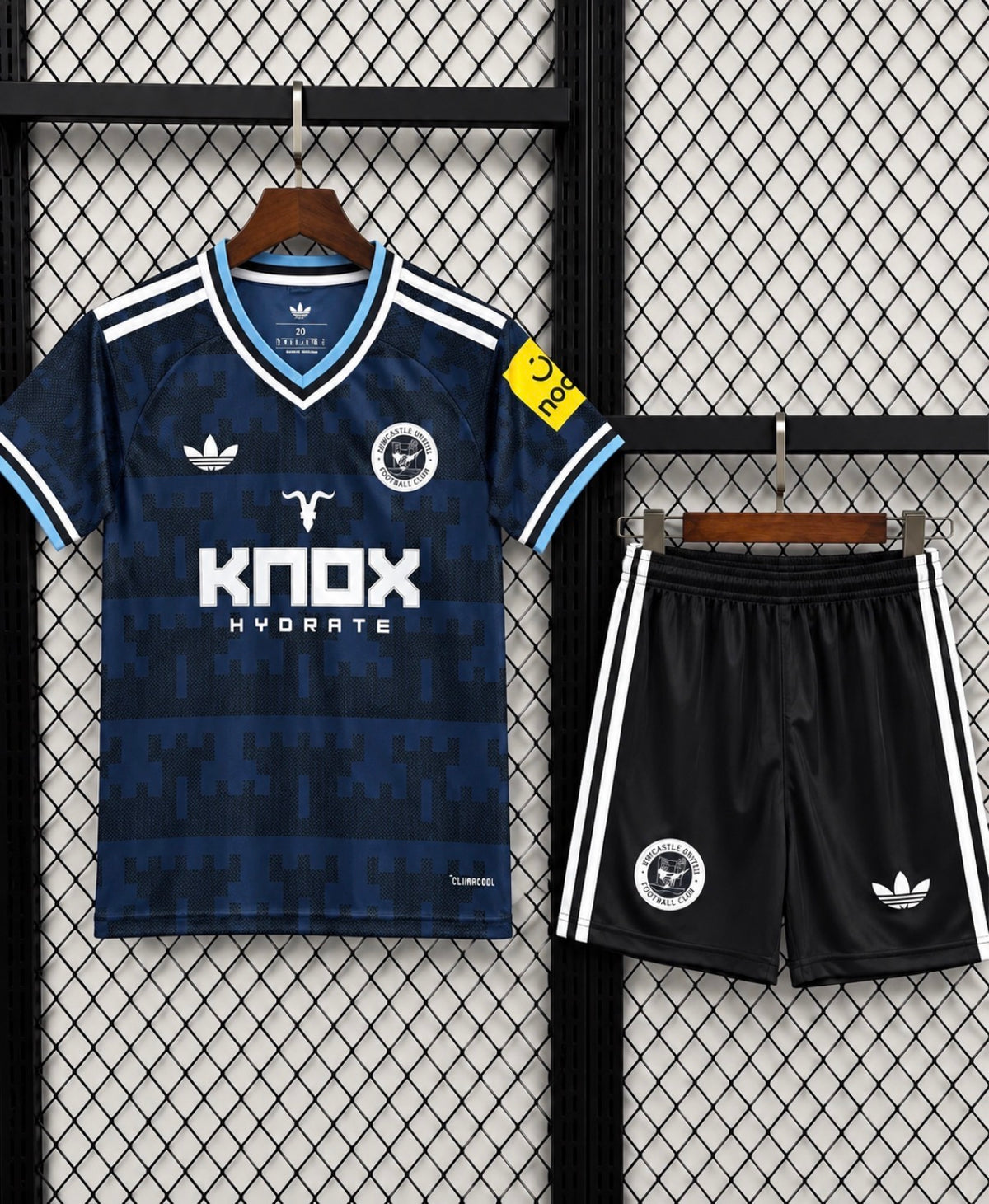 Kits Enfants Newcastle 2026/27 Extérieur